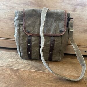 Canvas Crossbody Bag - Brown